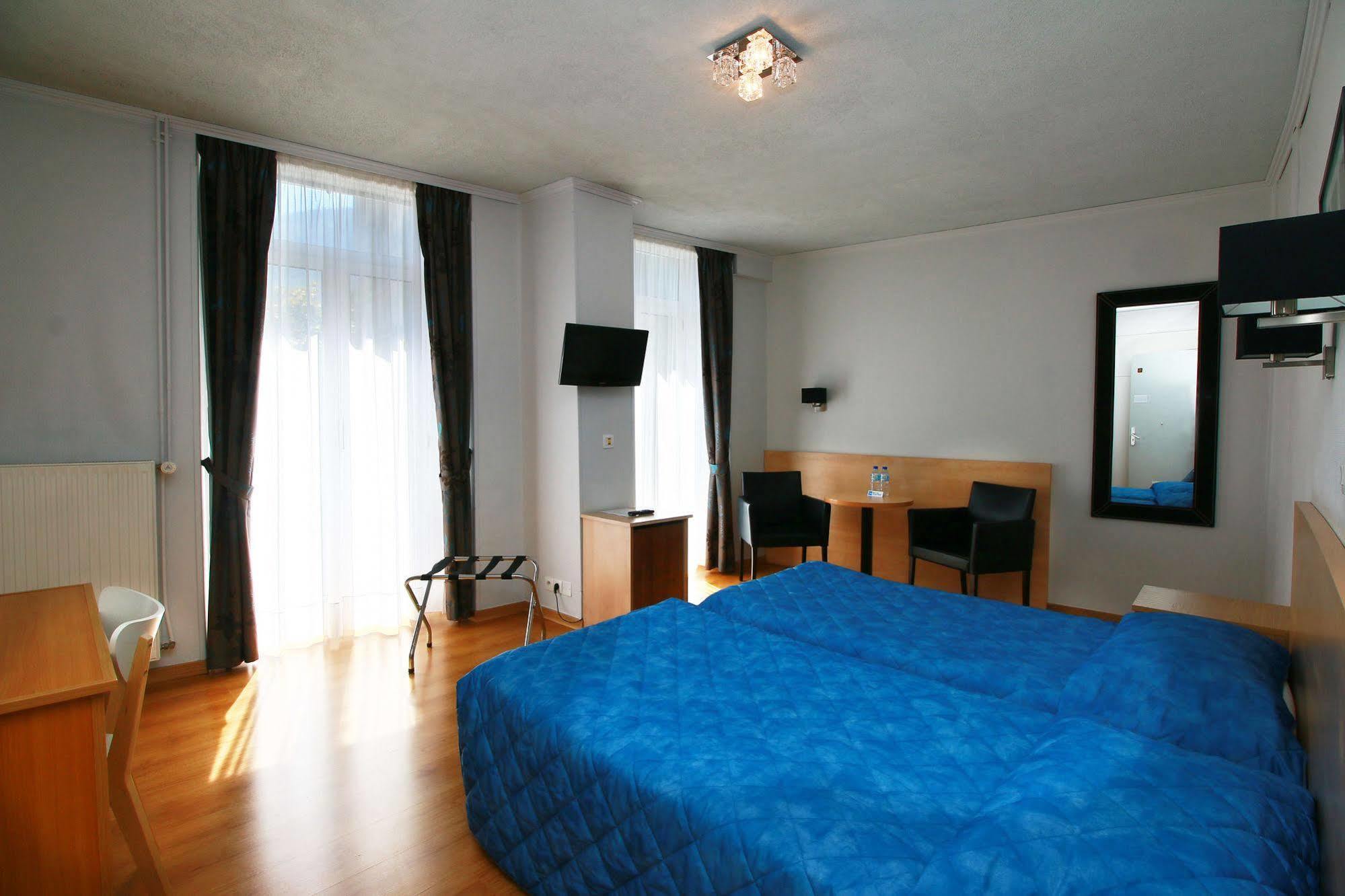 Hotel Panoramic Bagnères-de-Luchon Eksteriør bilde