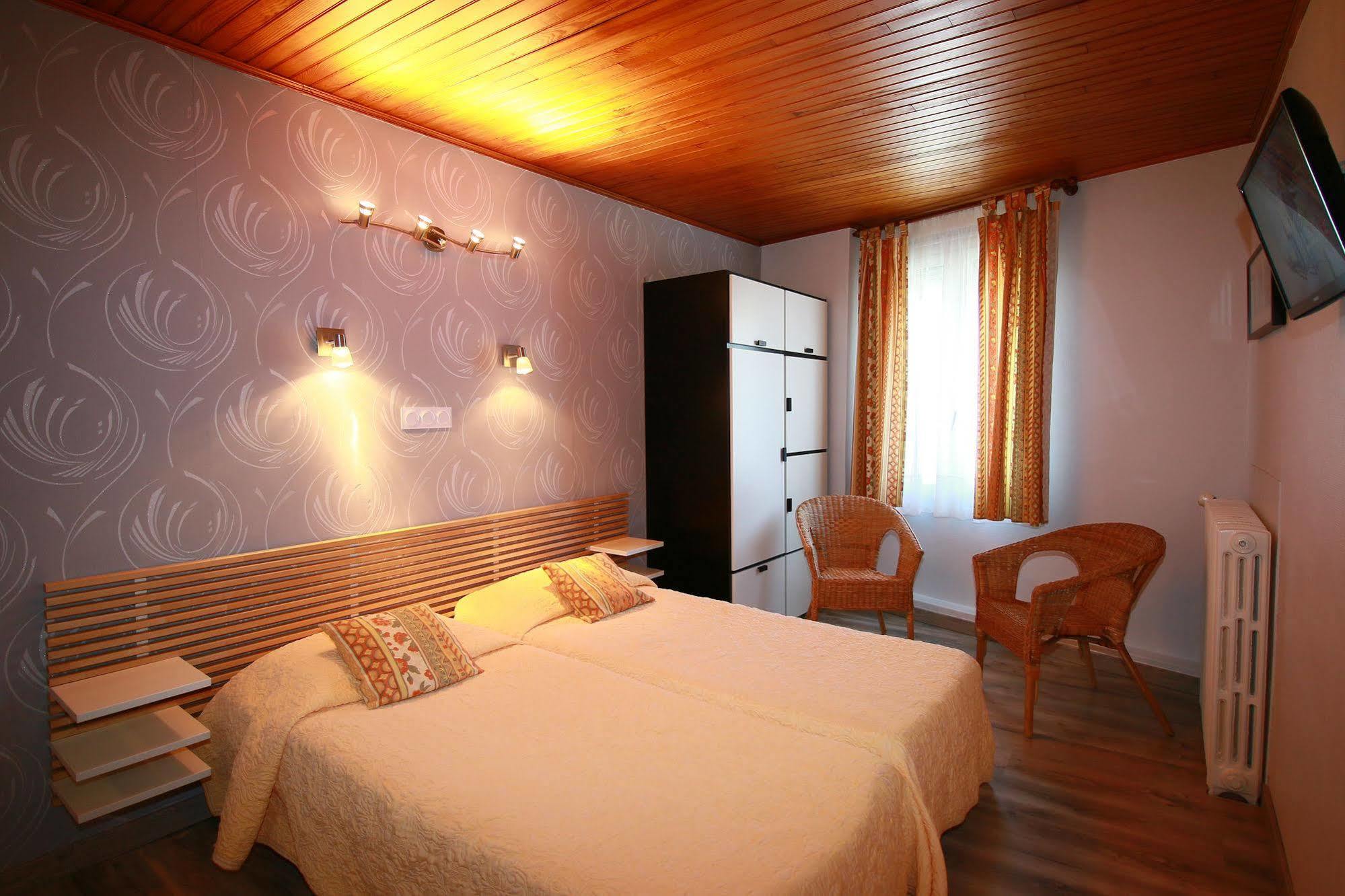 Hotel Panoramic Bagnères-de-Luchon Eksteriør bilde