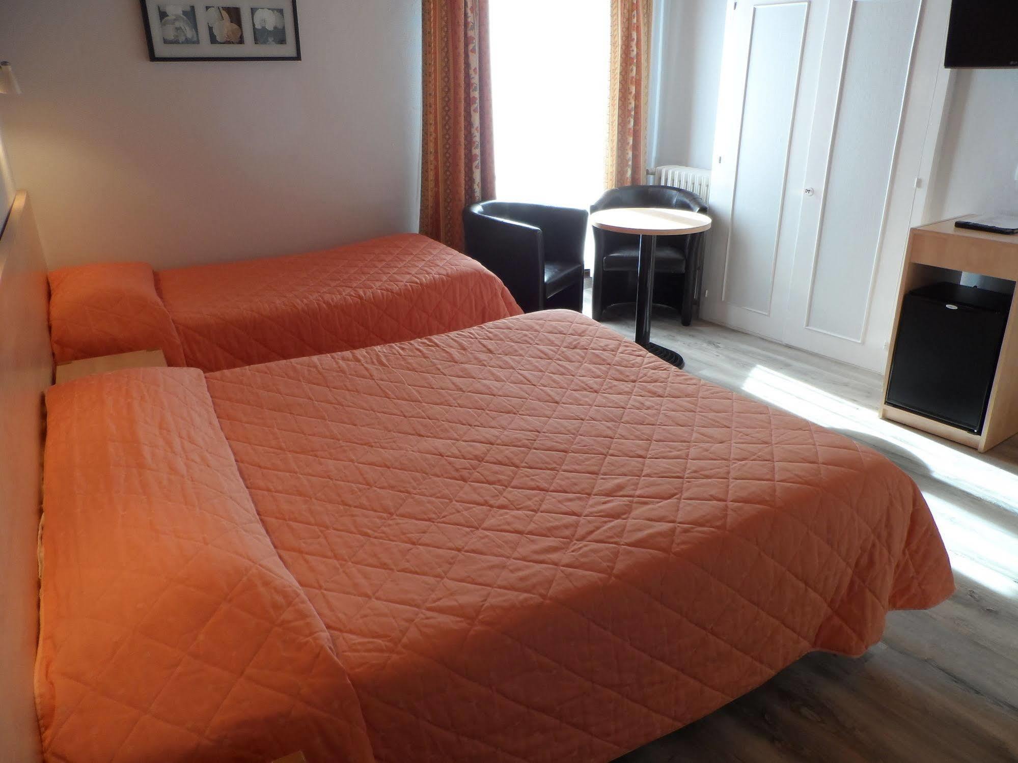 Hotel Panoramic Bagnères-de-Luchon Eksteriør bilde