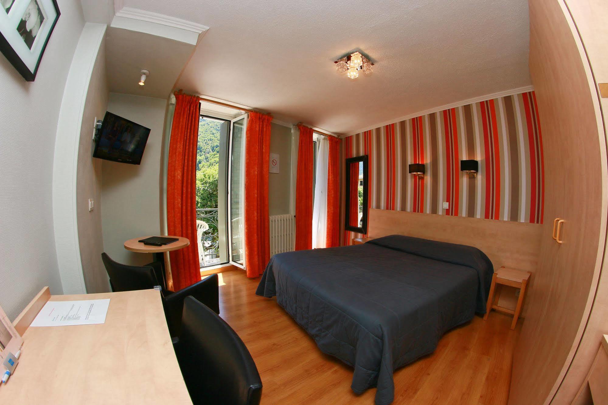 Hotel Panoramic Bagnères-de-Luchon Eksteriør bilde