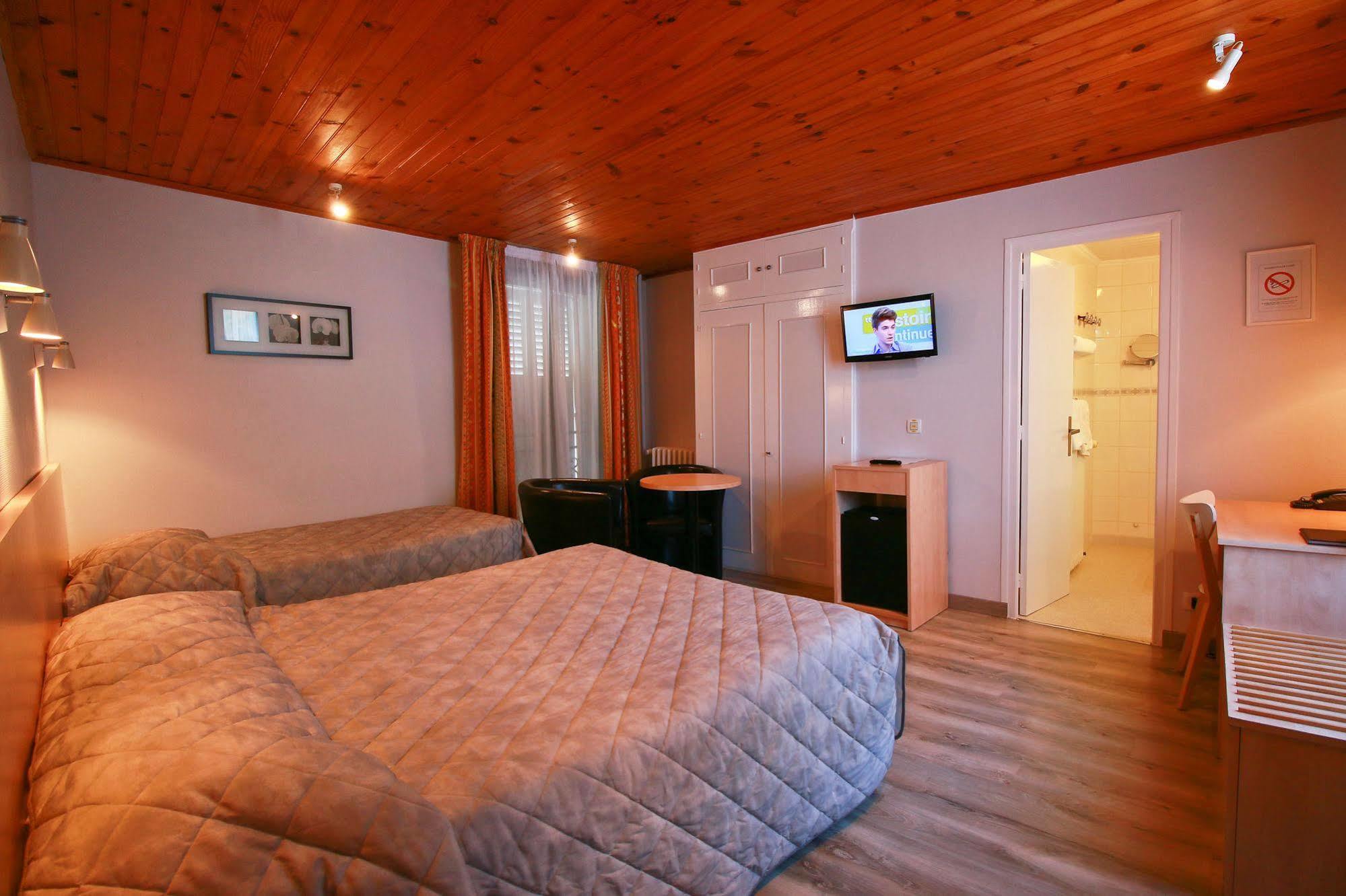 Hotel Panoramic Bagnères-de-Luchon Eksteriør bilde